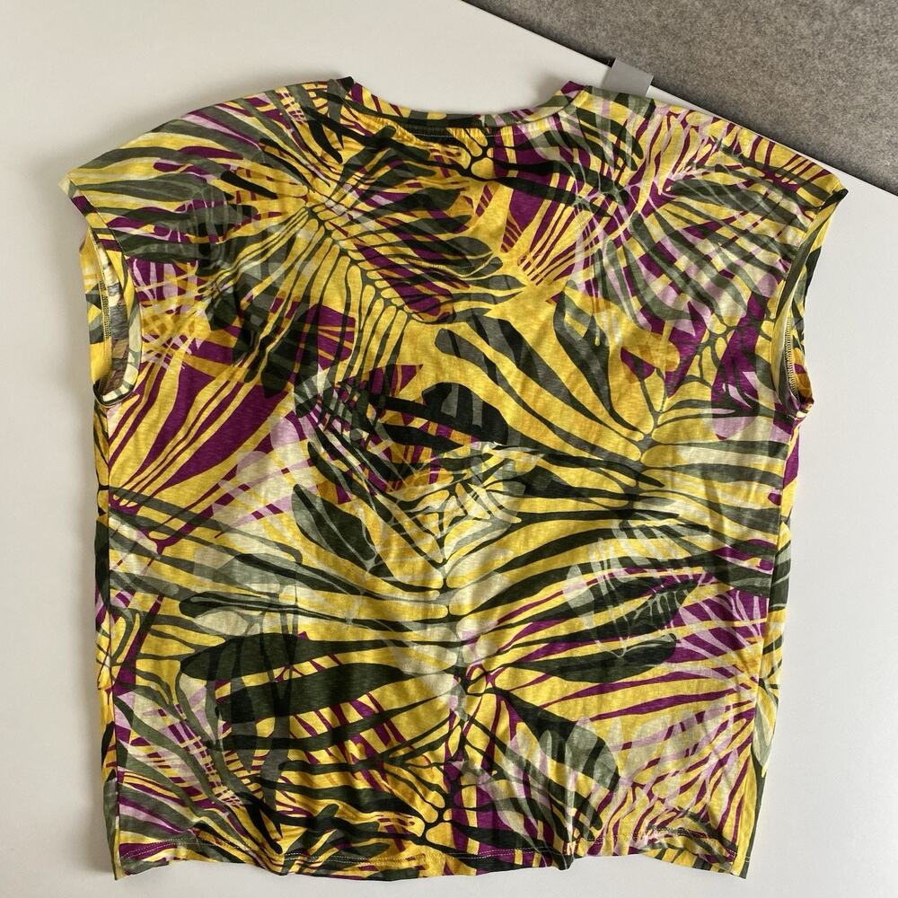 NEW CHICO’S Woman’s Floral Print S/S Tee Multicolor sz 1 Palms Inverted Knot Tee - Picture 2 of 12